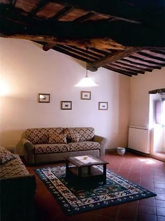 Borgo Montefolchi Hotel