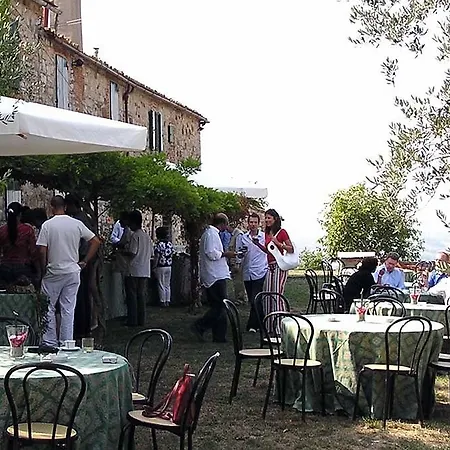 Hotel Borgo Montefolchi